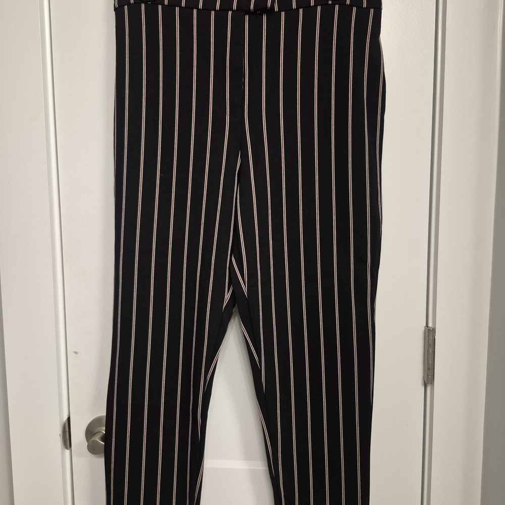 Wild Fable Black and Red Striped Garment